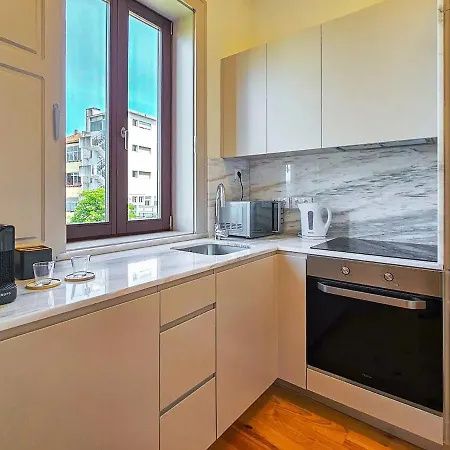 Wood Haven Luxury Duplex Downtown With Ac *