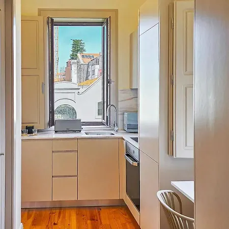 Wood Haven Luxury Duplex Downtown With Ac Apartment Porto