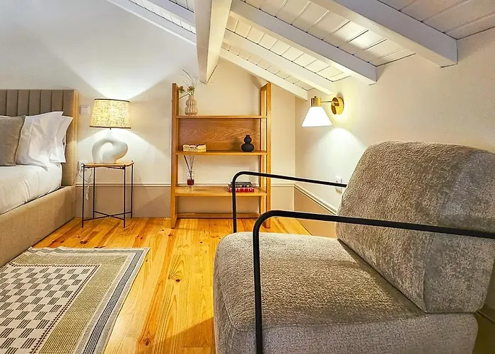 شقة Wood Haven Luxury Duplex Downtown With Ac