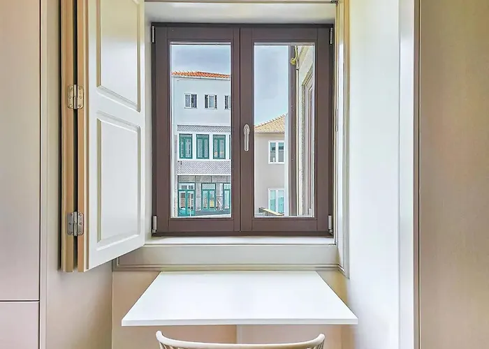 Wood Haven Luxury Duplex Downtown With Ac Lejlighed Porto