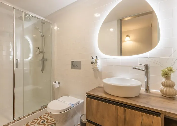 Wood Haven Luxury Duplex Downtown With Ac