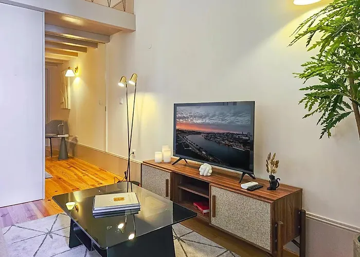 Wood Haven Luxury Duplex Downtown With Ac