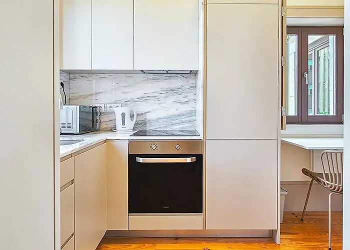 Apartment Wood Haven Luxury Duplex Downtown With Ac