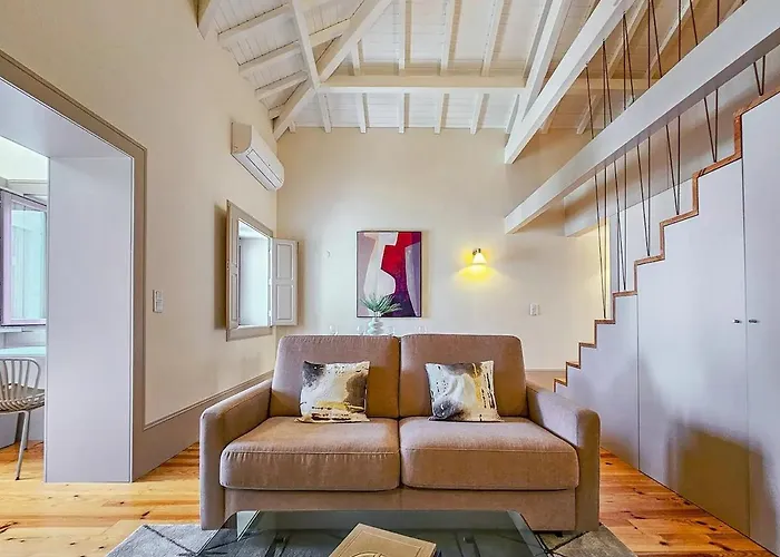 Wood Haven Luxury Duplex Downtown With Ac Porto